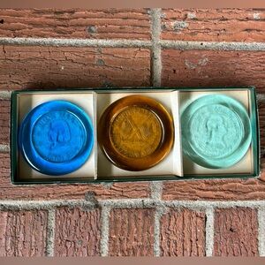 3 Vintage Green, Blue & Amber Glass Jamestown Souvenir Paperweights in Box